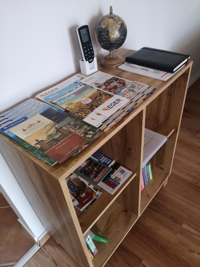 Orsika Hilltop Apartman Eger Kültér fotó