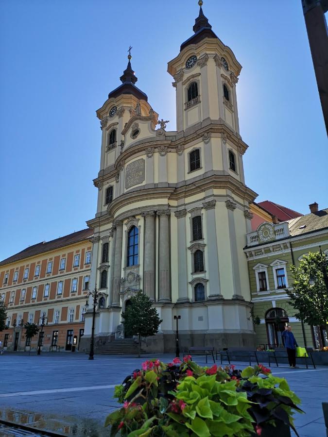 Orsika Hilltop Apartman Eger Kültér fotó